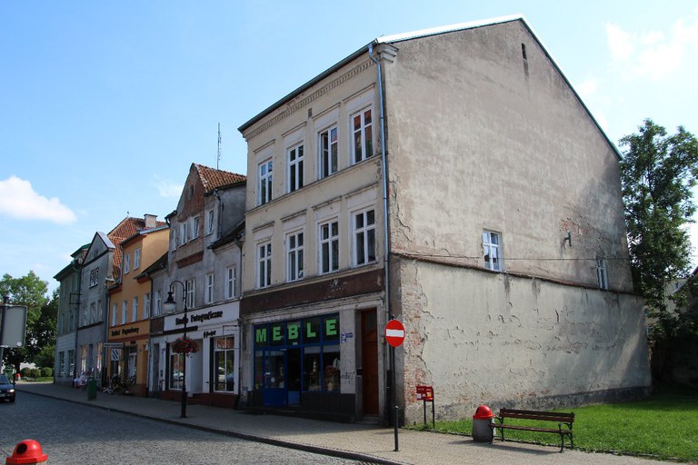 Preußisch Holland - Häuser am Markt